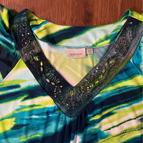 Avenue Blouse.       #805 - Picture 2 of 5